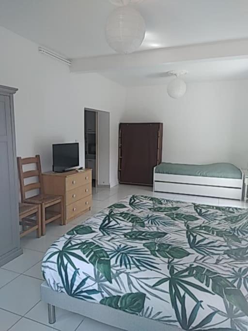 Maison Agreable Avec Stationnement Privatif Angoulême Extérieur photo